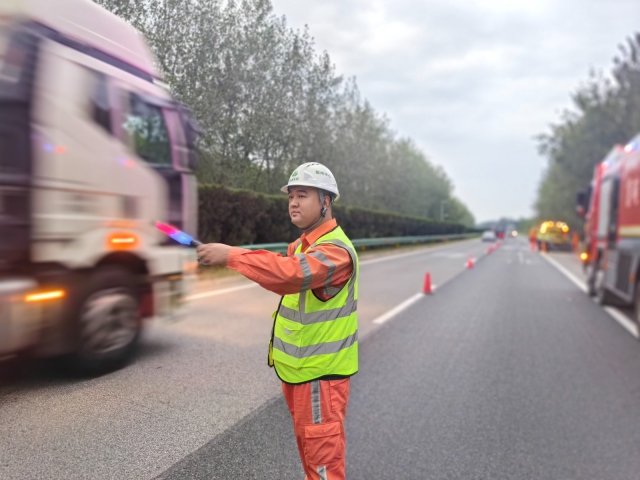 宿州中心宿州南保畅分中心保畅道路安全畅通。.jpg